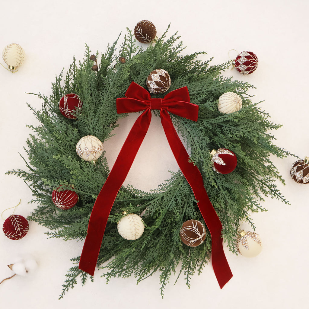 Velvet Ornaments for Christmas Tree, Glitter Flocked Christmas Ornaments Decorations Balls Set Decor