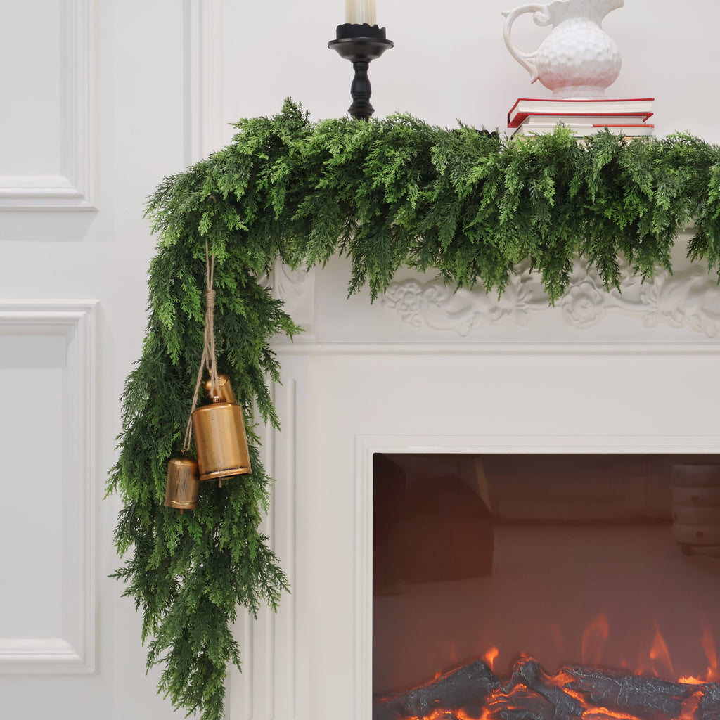Christmas Cedar Garland Artificial Realistic Green Faux Real Touch Winter Pine Garland for Mantle Fireplace Wall Table Indoor Outdoor Decoraiton