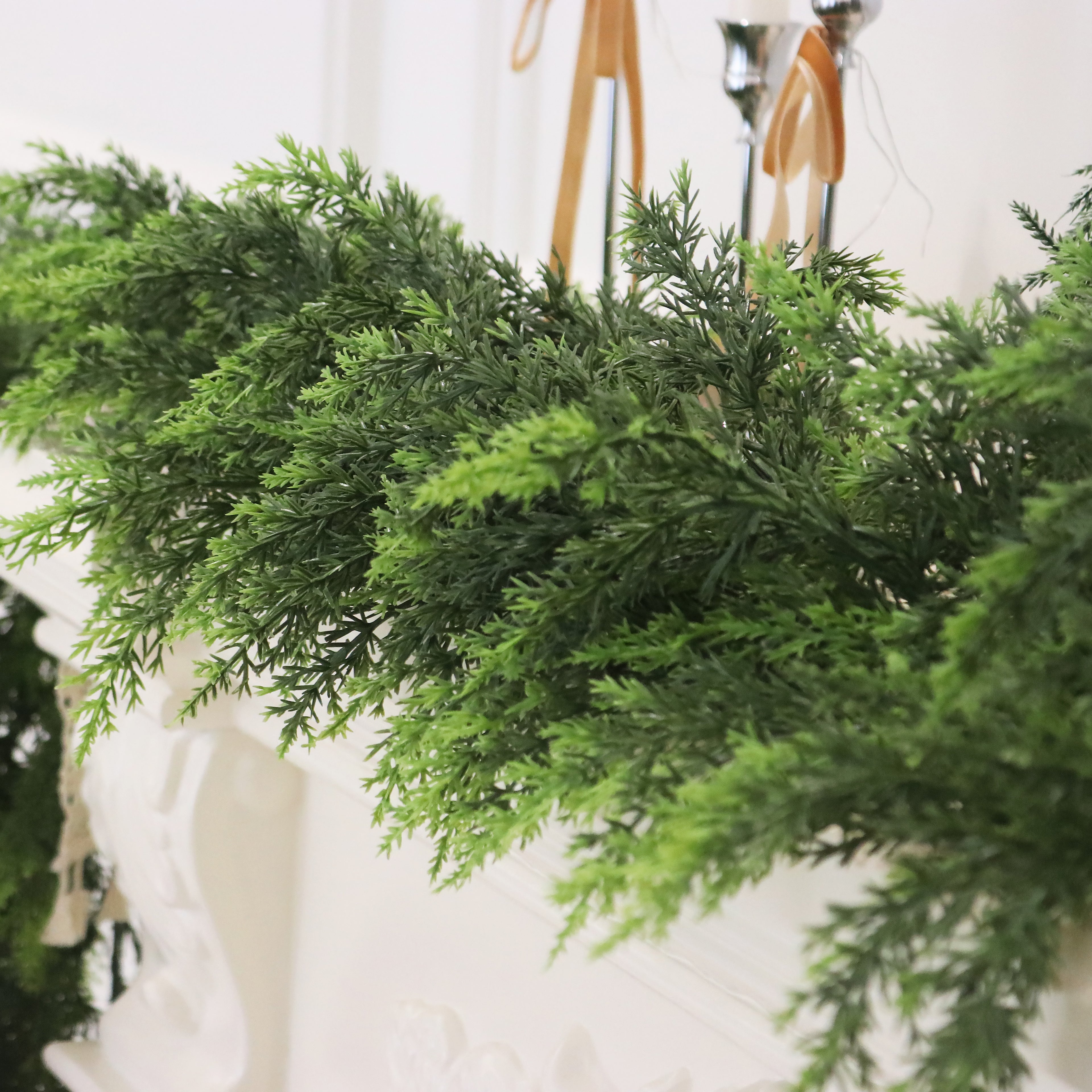Christmas Cedar Garland Artificial Realistic Green Faux Real Touch Winter Pine Garland for Mantle Fireplace Wall Table Indoor Outdoor Decoraiton