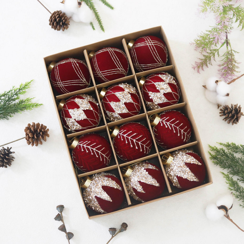 Velvet Ornaments for Christmas Tree, Glitter Flocked Christmas Ornaments Decorations Balls Set Decor