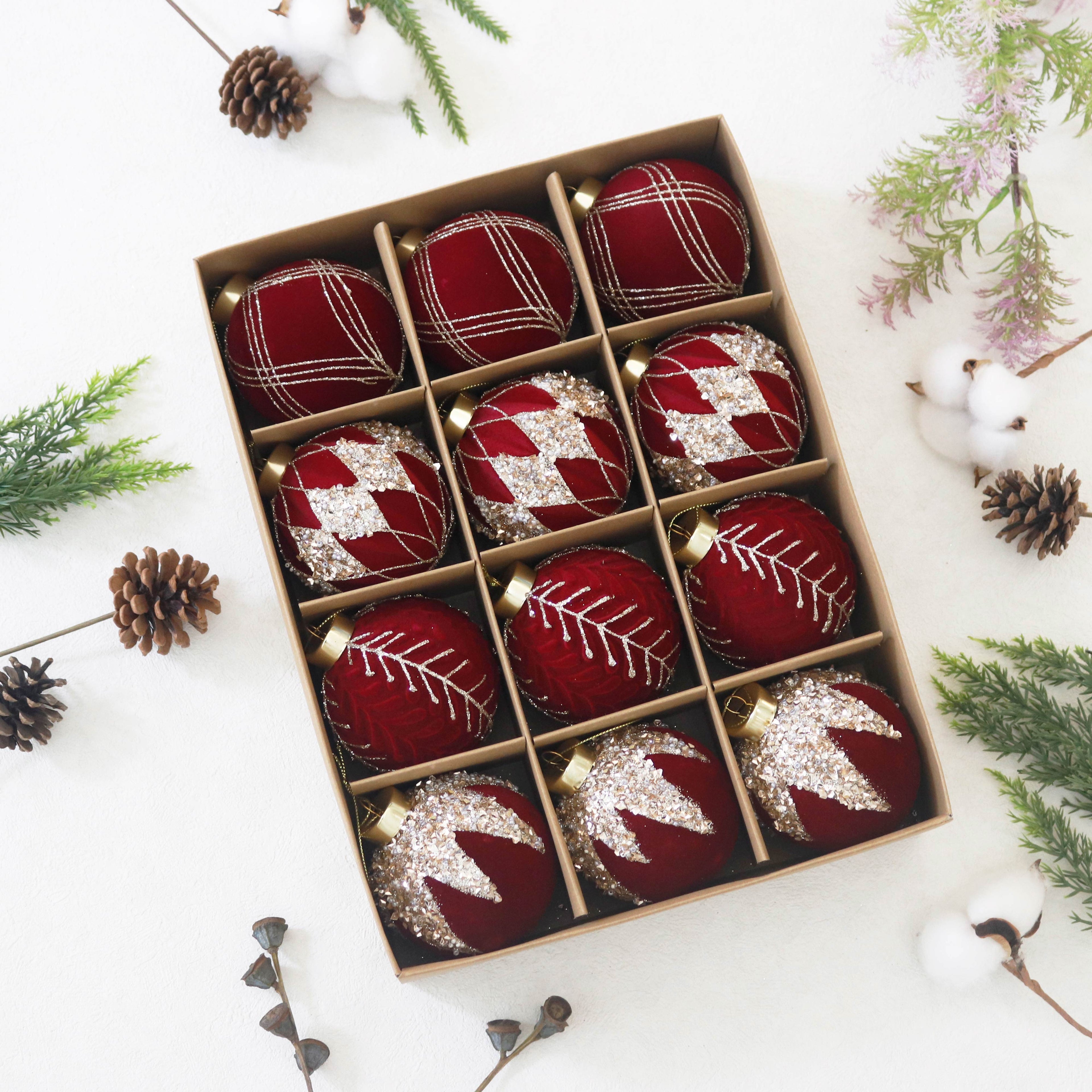 Velvet Ornaments for Christmas Tree, Glitter Flocked Christmas Ornaments Decorations Balls Set Decor